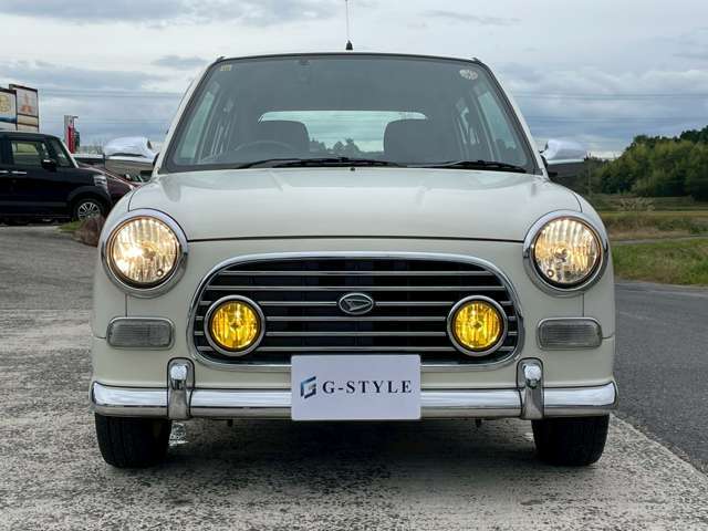 遠方のお客様やご来店前に詳しく実車の事をお聞きになられたい方は別途公式LINEにてお問い合わせいただけます♪追加の写真や動画もお送り出来ますのでますはお問い合わせくださいませ♪