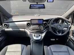 LIBERALAは、輸入車選びの新たなスタイルを提案するインポート・セレクト・ブランドです。オーナー様となる方がクルマから直接感じる感性を第一にした、最良の一台との出会いをコーディネートいたします。