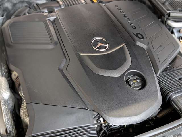 ボディカラー、グレード、オプション装備・価格など総合的に価格以上に価値を感じていただける車両を中心に仕入れをしています。多数のラインナップからお気に入りの1台をお買い求めいただく事ができます。