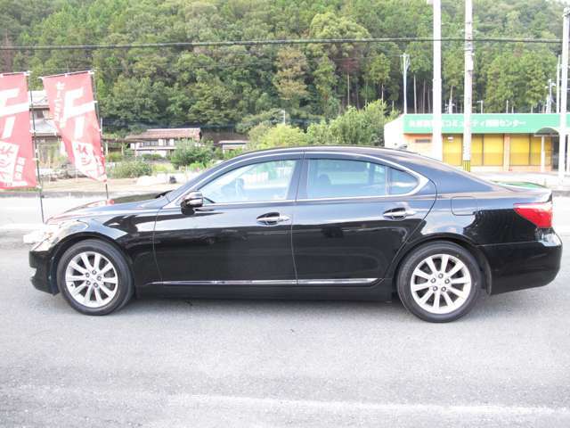 オートクロージャードアです