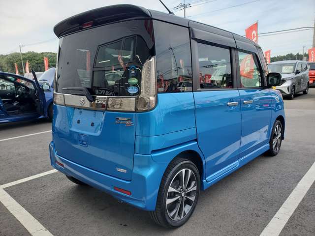国の規定を受けた自社工場で国家資格を持った整備士が整備付車検・納車前点検をし快適なカーライフをお届けします。