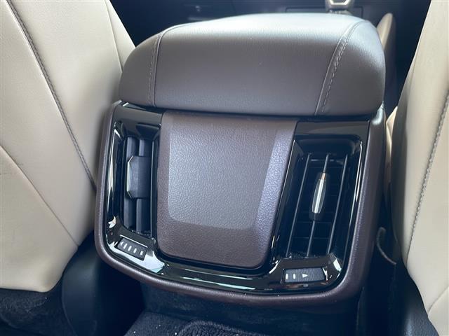 ◆北は北海道から南は沖縄まで、ご購入いただいたお車は全国にご納車が可能です！お電話、メール、動画などでリモートでお車のご案内も可能です！親切、丁寧に対応させて頂きますのでお気軽にご相談ください！