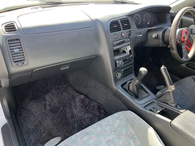 展示場には40台前後の日産車が常に展示されており、常時お客様の喜んでいただける在庫車を用意しております！是非お問合せご来店お待ちしております。