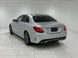 【ユーズドカーウェルカムプラン（残価設定型ローン）】ローン元金の一部を最終回のお支払いまで据え置き、毎月のお支払いを軽減するローンプランです。