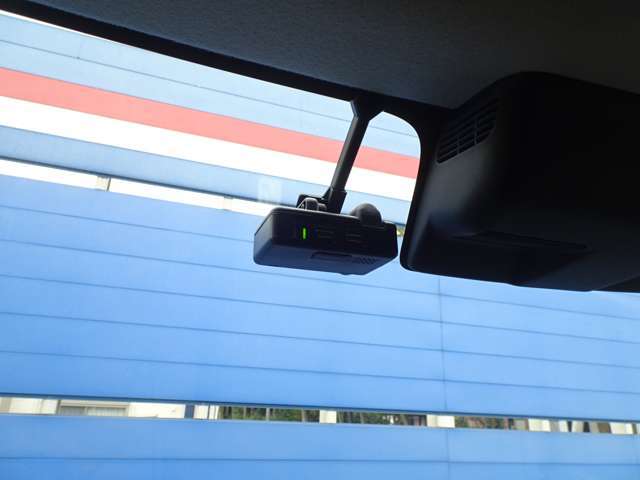 ◆前後ドライブレコーダー