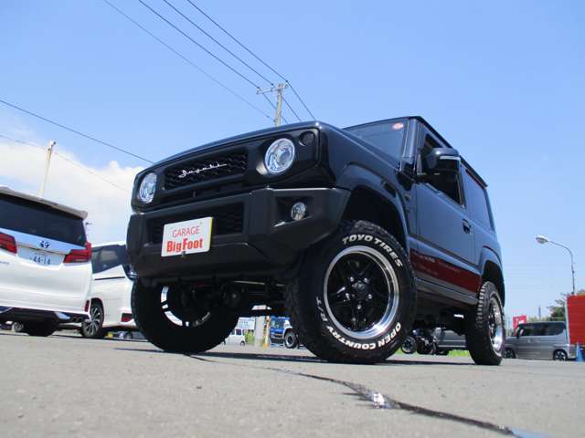 ＜リフトアップ車＞　＜社外グリル＞　7型ナビ＆テレビ　ドライブレコーダー　ビルトインETC　16インチアルミ＆タイヤ　運転席＆助手席シートヒーター　スマートキー　プッシュスタート　スズキセーフティー