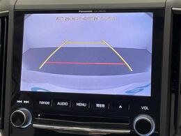 【バックカメラ】駐車時に後方がリアルタイム映像で確認できます。大型商業施設や立体駐車場での駐車時や、夜間のバック時に大活躍！運転スキルに関わらず、今や必須となった装備のひとつです！