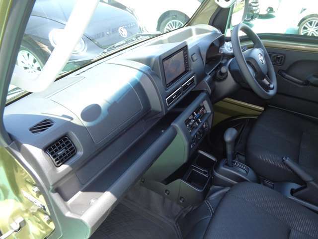 車内クリーニング済