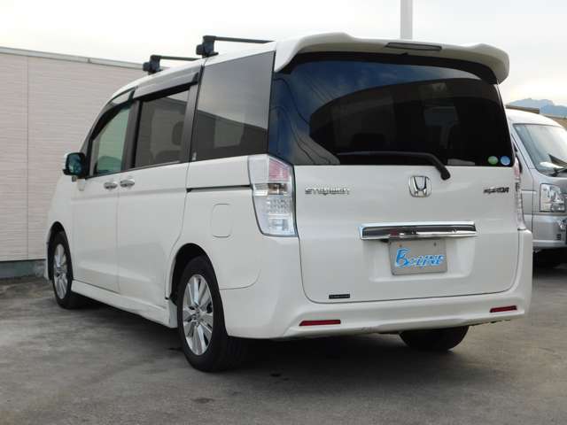 ★自社整備工場を併設しておりますので安心してお乗り頂けます！