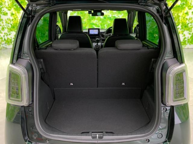 WECARS（ウィーカーズ）は全国250店舗展開！お客様が安心してカーライフをお楽しみいただけるよう社員一同心を込めてサポートいたします。