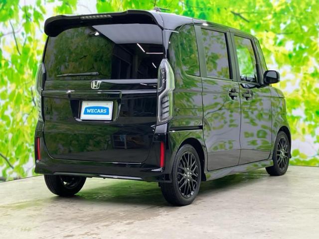 全国に店舗を展開しているのでどこでもお取り寄せが可能です！この車が気になるけど遠方だから・・・と諦める必要はありません！※別途陸送費が必要です。