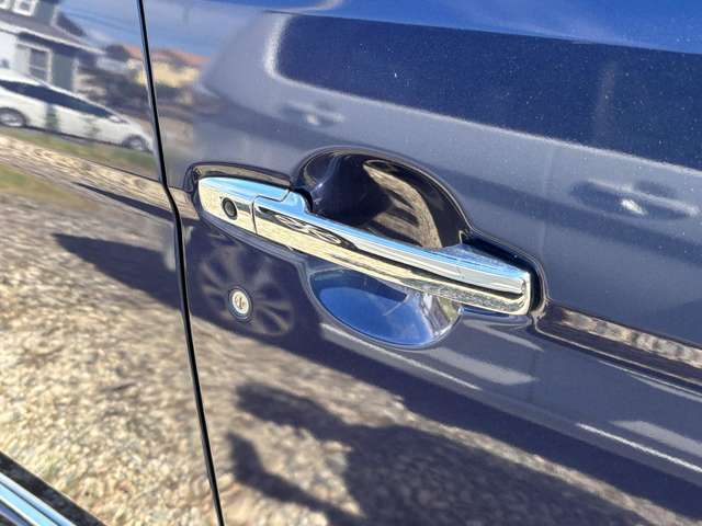 フリーダイヤル電話料金無料。こちらにお電話ください。TEL　0078-6003-350351