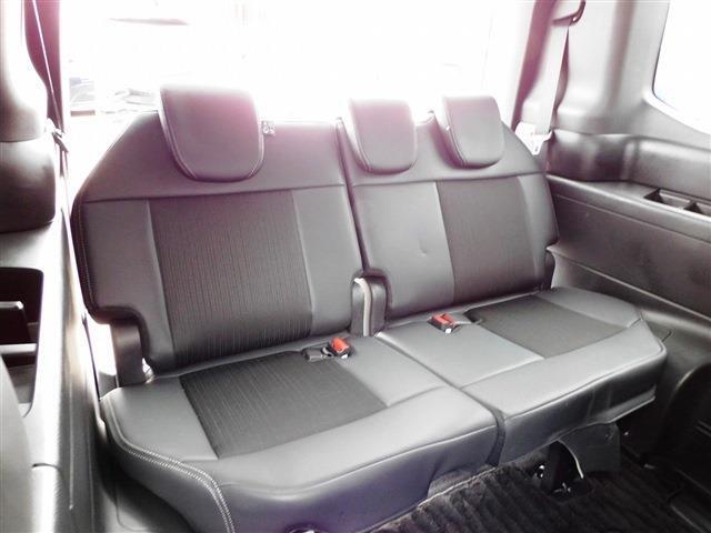 11インチフルセグナビ・バックカメラ・BTオーディオ・両側自動ドア・パワーハッチバック・ハーフレザーシート・シートヒーター・LEDライト・フォグLED・レーダークルーズ・ETC・BSM・Cセンサー