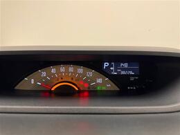 【スピードメーター】メーターがシンプルで見やすく運転しやすいですね！