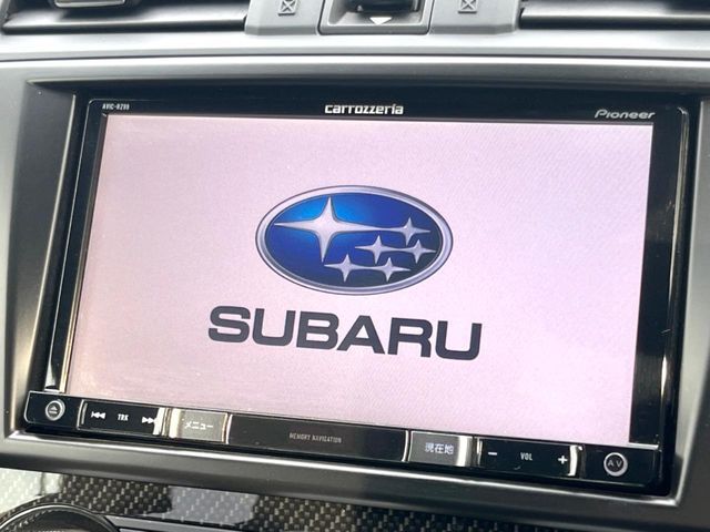 【純正ナビ】人気の純正ナビを装備。オーディオ機能も充実しており、Bluetooth接続すればお持ちのスマホやMP3プレイヤーの音楽を再生可能！毎日の運転がさらに楽しくなります！！