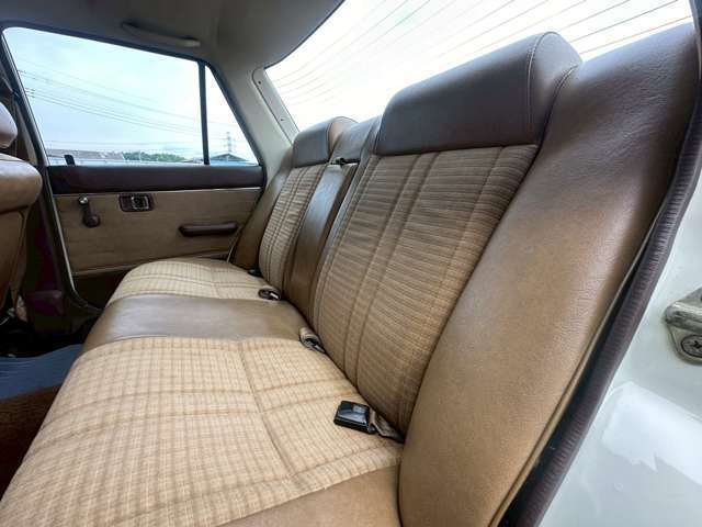 マツダ カペラ スーパーカスタム 1980年 5.1万キロ (千葉県