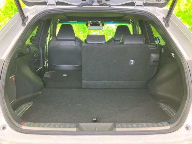 WECARS（ウィーカーズ）は全国250店舗展開！お客様が安心してカーライフをお楽しみいただけるよう社員一同心を込めてサポートいたします。