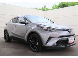 但し当店では販売だけでなく、ご購入後のアフターサービスもご提供となりますので、店頭商談並びに店頭納車可能なお客様への販売とさせていただいています。ご了承下さい。