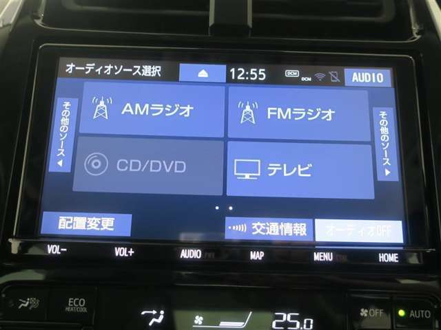 9インチT-connectナビ。ラジオ、TV、Bluetoothご利用いただけます。