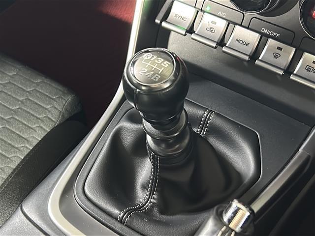 【お問い合わせください】写真の内容に関してやおクルマ購入までの流れなどご不明点、ご質問等がございましたらお気軽にガリバー店舗までお問い合わせください。