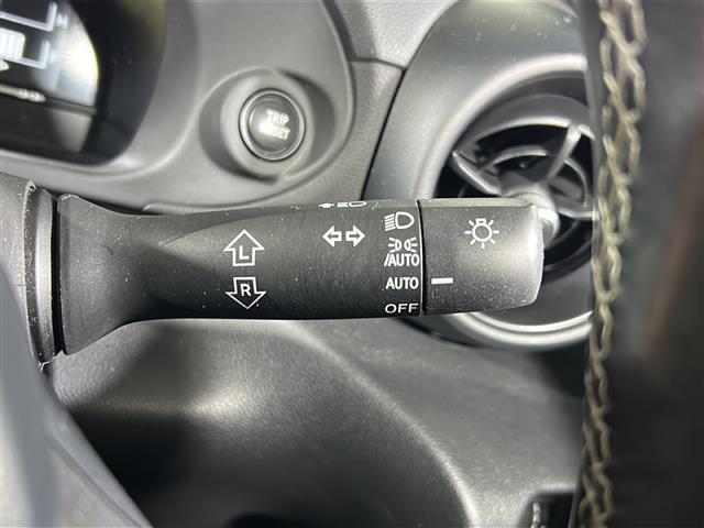 【お問い合わせください】写真の内容に関してやおクルマ購入までの流れなどご不明点、ご質問等がございましたらお気軽にガリバー店舗までお問い合わせください。