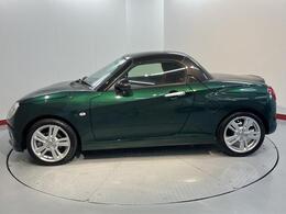 弊社営業時間は朝9：30から夕方18：00です♪