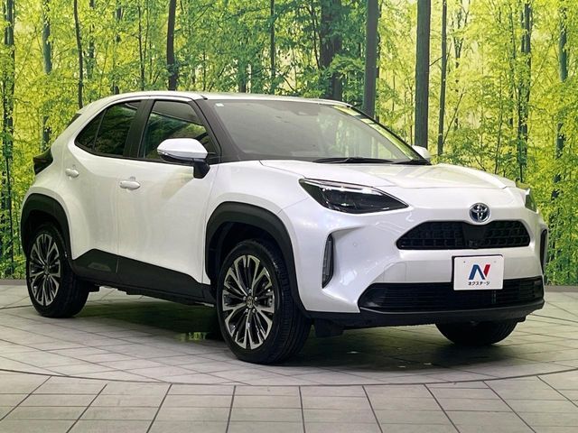 大好評のボディコーティング「弾スプラッシュコート」もご納車までに施工可能。通常のガラスコートと異なる、耐久年数6年の無機質ガラスコーティングが、ボディをキレイな状態に保ってくれます。