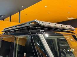 BUSTERS製ルーフラック