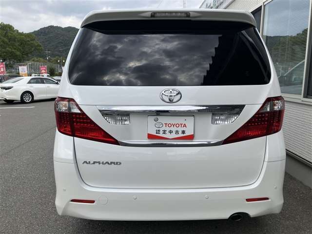 納車前には定期点検を行います。