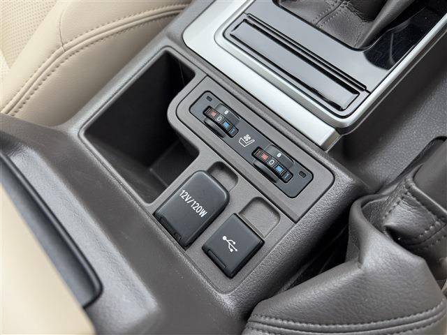 ★向陽自販オフィシャルホームページ★開設！弊社の特徴や事業内容など、スタッフも紹介させて頂いております。http://www.koyojihan.com/全店舗の新着在庫車両もチェック出来ます！