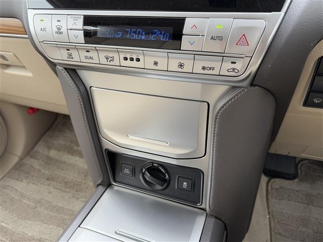 ★向陽自販オフィシャルFacebook★開設！新着情報・スタッフブログ等いち早く更新しております！http://www.facebook.com/koyojihan　「いいね」と言ってもらえる様に精進して参ります。