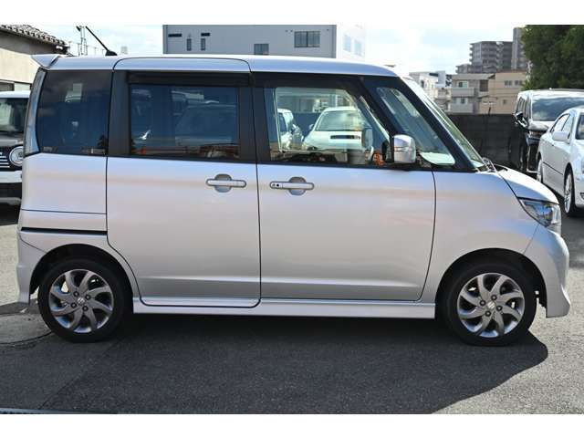 ナビゲーション、ETC、ドライブレコーダー等のパーツ取り付けについてのお見積りは、お気軽にご相談ください。私たちは、お客様のニーズに合わせた最適なソリューションを提案します。