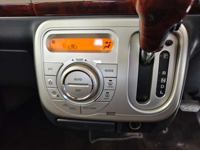 在庫に無いお車も、全国ネットにてお探しすることが可能ですのでお気軽にご相談下さい