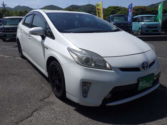 【納車前に国家整備士による点検・整備、内外装も徹底クリーニングを行い納車させて頂きます。】