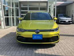 フォルクスワーゲンを代表するVW先進技術搭載の車です。