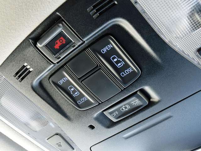 内外装クリーニング済みです！車両品質には自信がございます！是非お気軽にご来店下さい！