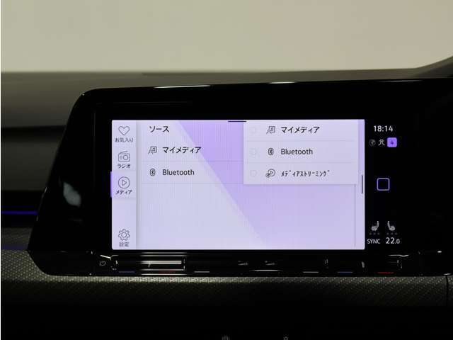 Das WeltAuto独自の項目チェックリストに基づき、入念に車両チェックとクリーニングを実施。美しく高品質な車をご提供します。