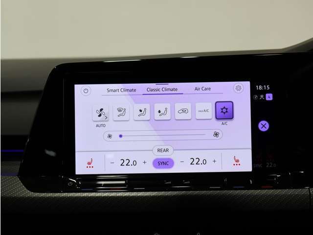 ご納車前にDas WeltAuto独自の「点検チェック項目シート」により、部品や機能に関する全71項目もの厳しいチェックを実施します。