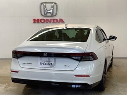 Honda認定中古車 U-Selectは3つの安心をお約束します。　1　Hondaのプロが整備した安心。 2　第三者機関がチェックした安心。　3　購入後もHondaが保証する安心。