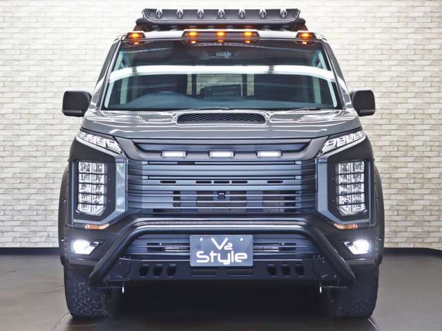 国家資格2級整備士が2名常駐しております。車両入庫時とお客様からご成約を頂いた後に各々150項目以上の点検を行い、納車前点検も行った上でのご納車となります。