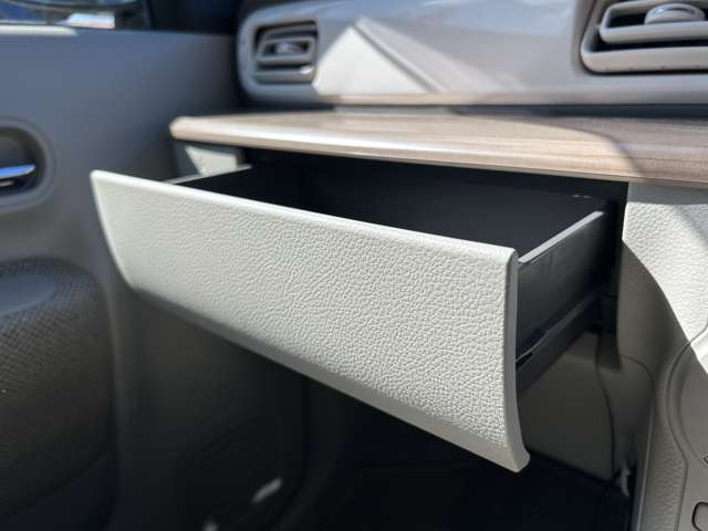 ☆不慮の事故の際もまずハヤシへご連絡ください。弊社ではレンタカー事業やレッカーサービスも実施しております☆