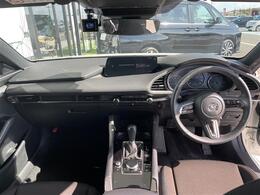 【インパネ全体】『インパネ全体』の画像になります。写真の内容に関してご不明点、ご質問等がございましたらお気軽にガリバー店舗までお問い合わせください。