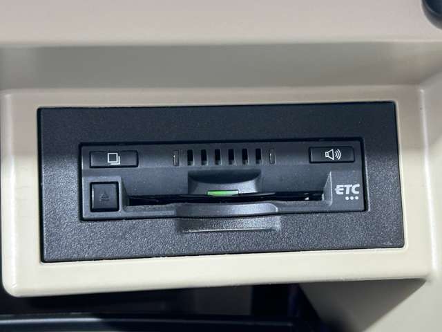 【ビルトインETC装着車両】 防犯対策バッチリ！！！ 高速走行もスムーズにお支払いが可能な装備！！！ セットアップも当社で可能です！！！
