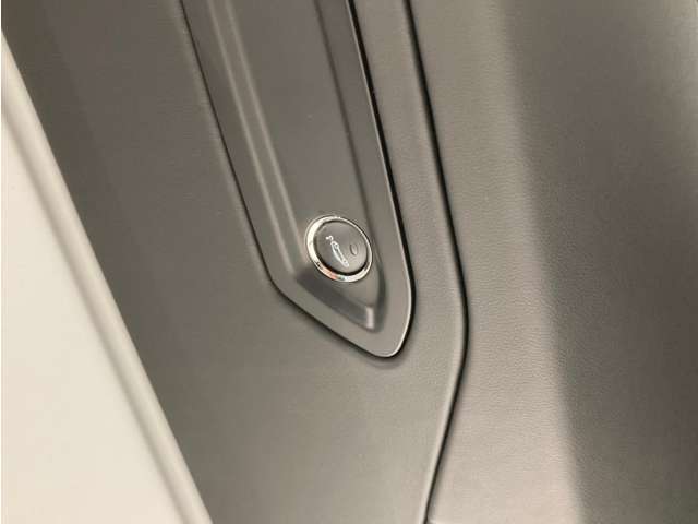 輸送用モードに切り替えが可能なスイッチです。