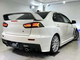 ☆全国陸送納車承ります！せっかく見つけたクルマを諦めてほしくないので、遠方の方も気になる一台がありましたら、お気軽にお問合せください！