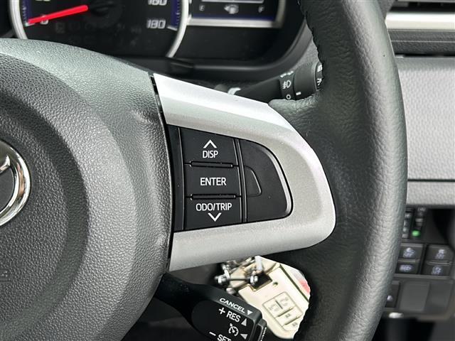 【運転席操作部】快適なドライブを楽しむための機能が装備されています！運転席から触れるので、使いやすいです！除菌プランいれていただくと、さらに清潔で安心していただけます！
