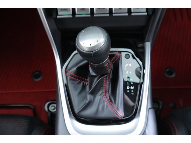 MTモード付。発進時やシフトチェンジ時もストレスなくマニュアル運転を楽しめます♪