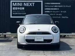 フロントマスク