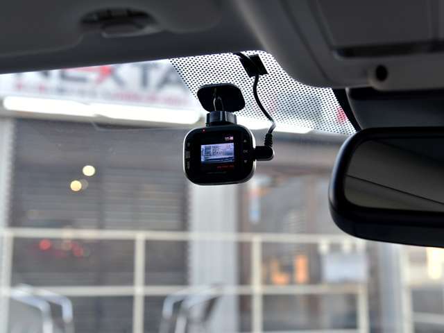 LINE相談による非対面のリスクに対応致しました！納車後30日間であれば、返品が可能になります。「イメージと違った」「なんだか調子が悪い」「運転しづらい」などあらゆる理由に対応致します。