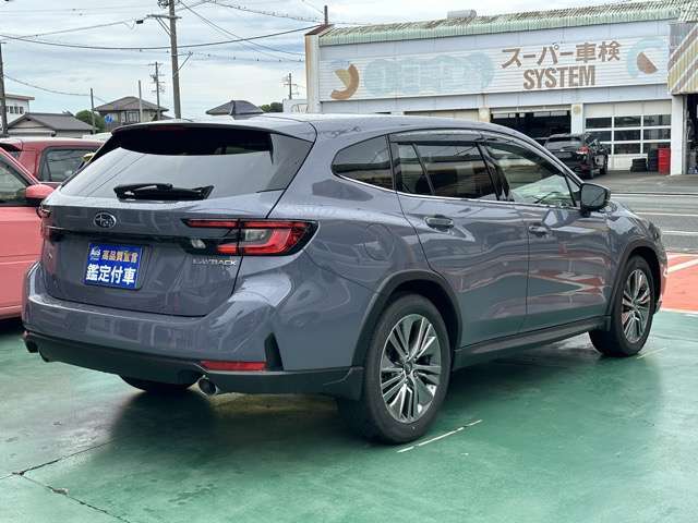 ★納車前に、専属のクリーニングスタッフが、ピッカピカにクリーニングして納車いたします！もちろん、ピッカピカの状態でお渡しするクリーニング費用も支払総額に含まれています！
